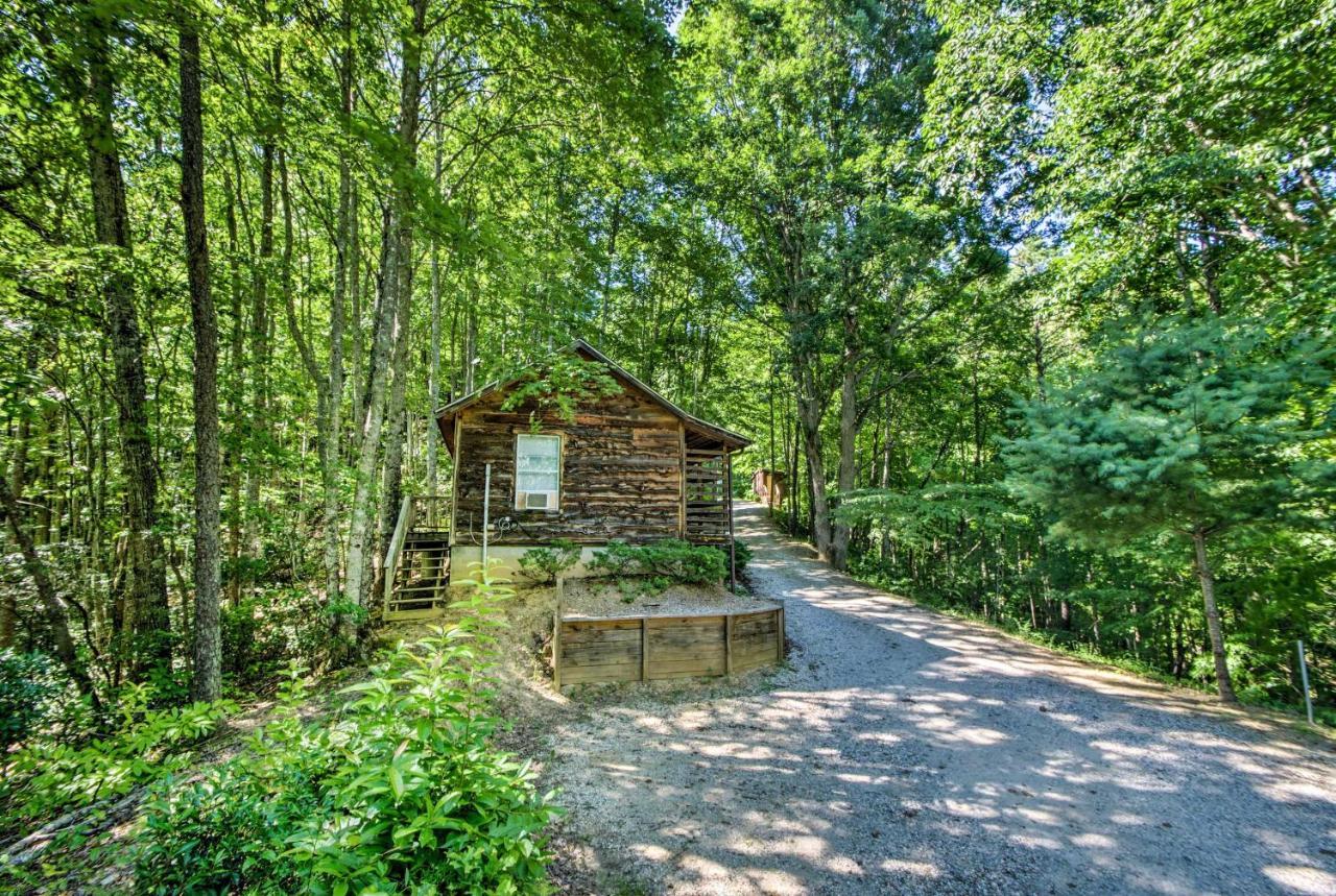 Cozy The Woodshop Cabin With Deck And Forest Views! Robbinsville Exterior foto